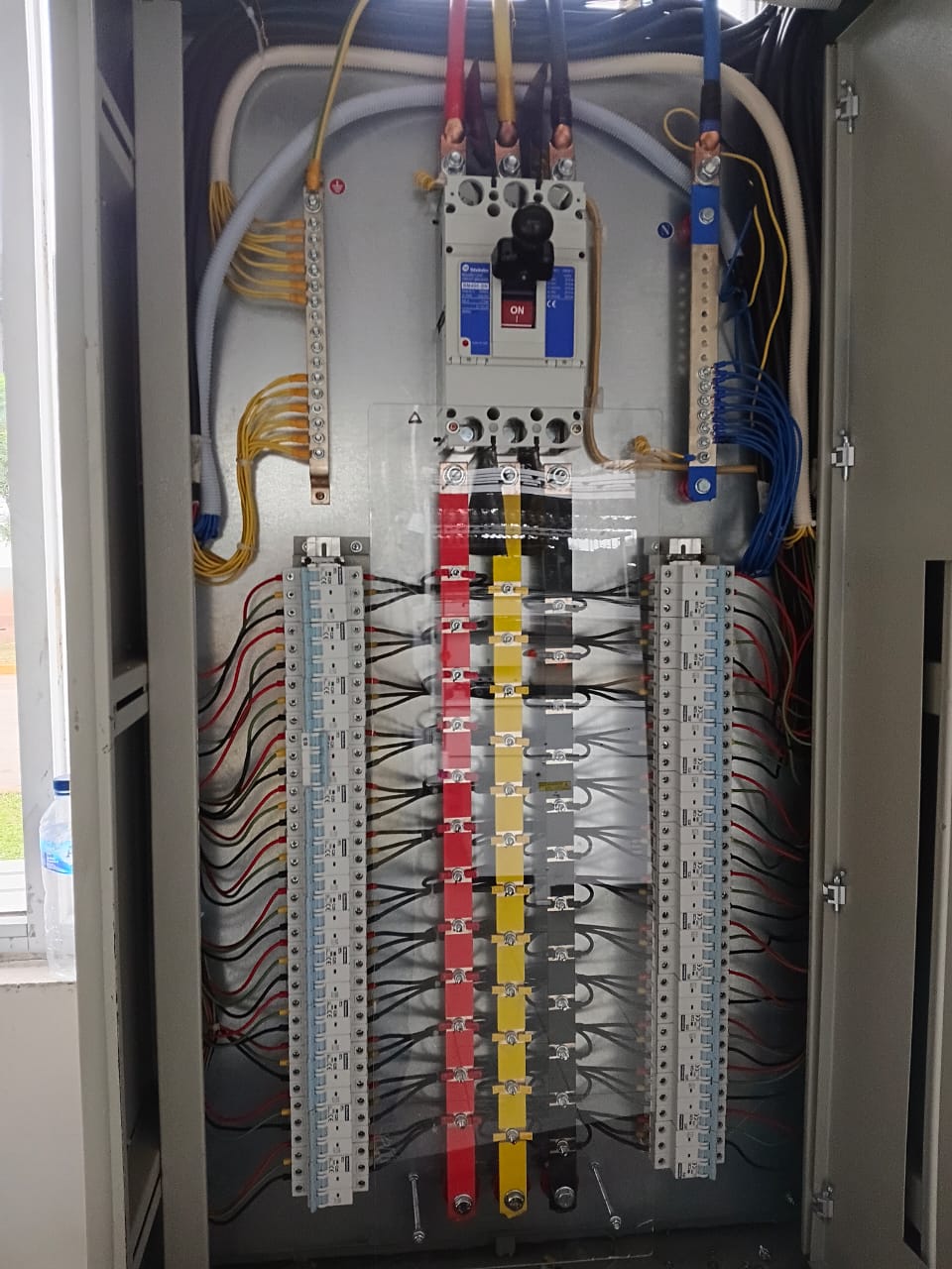 Proyek Panel Listrik